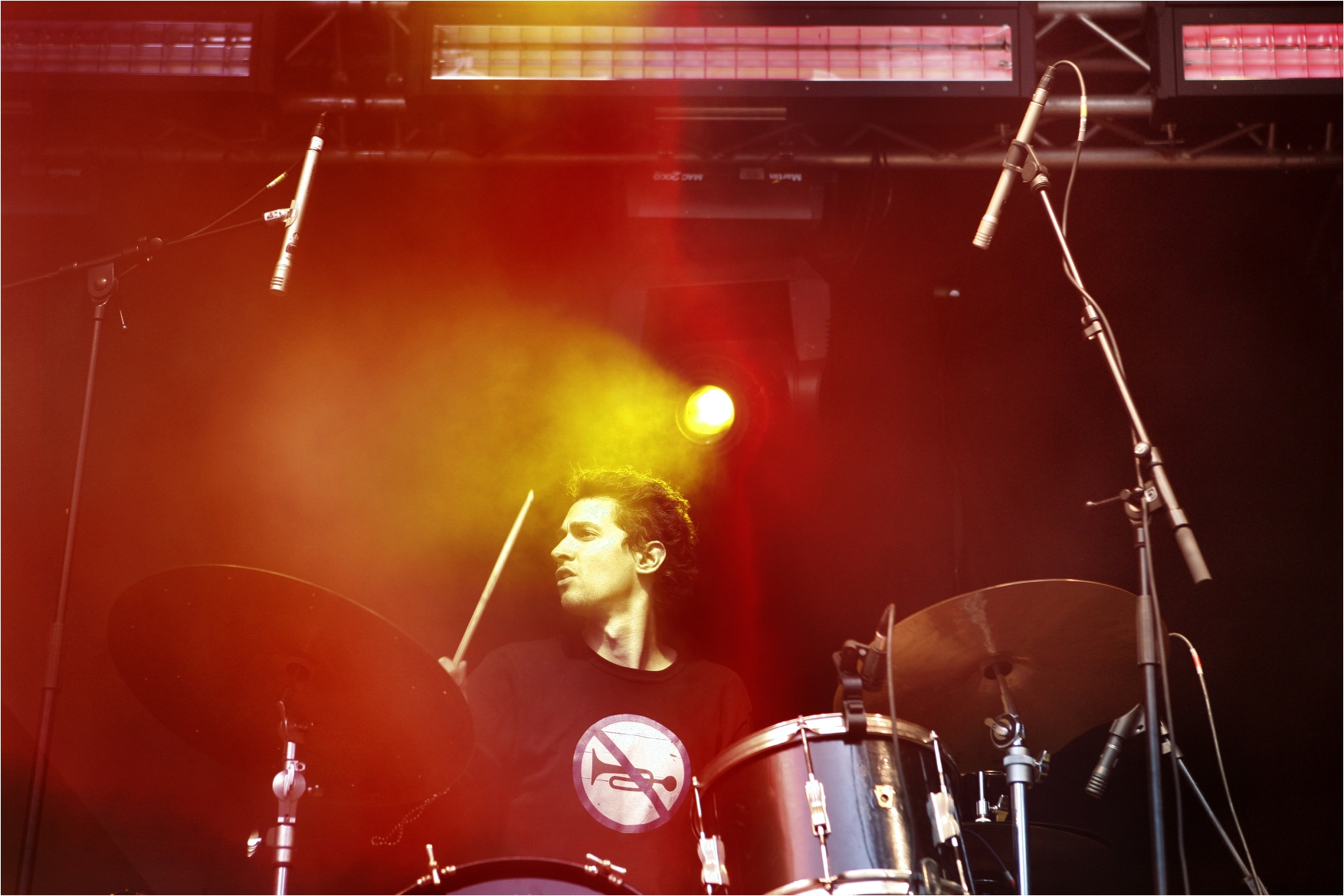 Stefan Pasborg playing drums